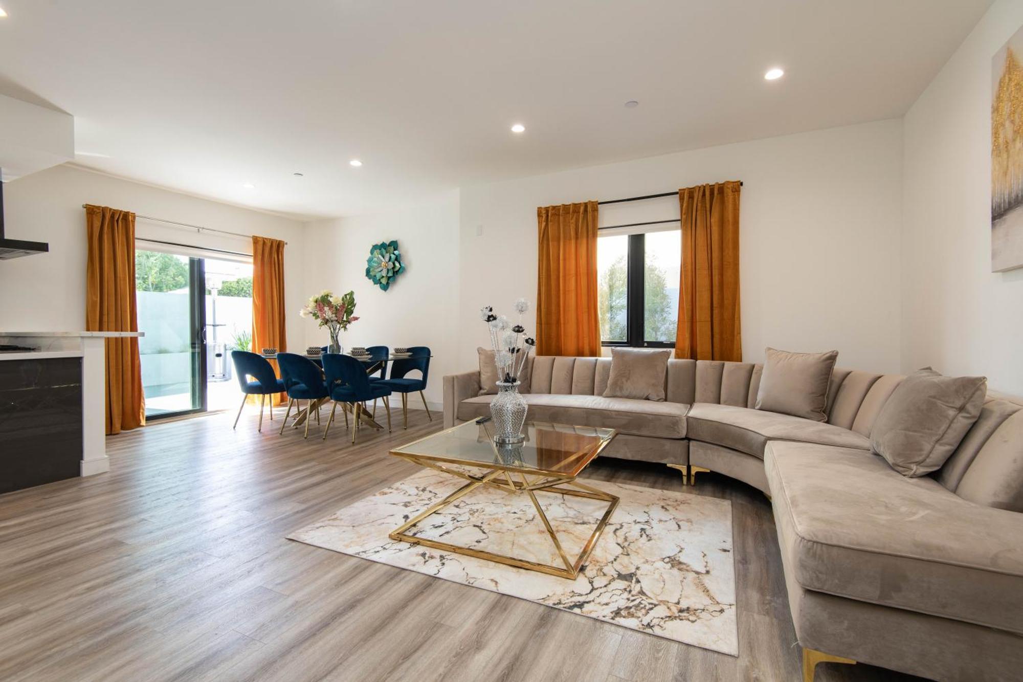 גלנדייל Regency Modern Apartments מראה חיצוני תמונה