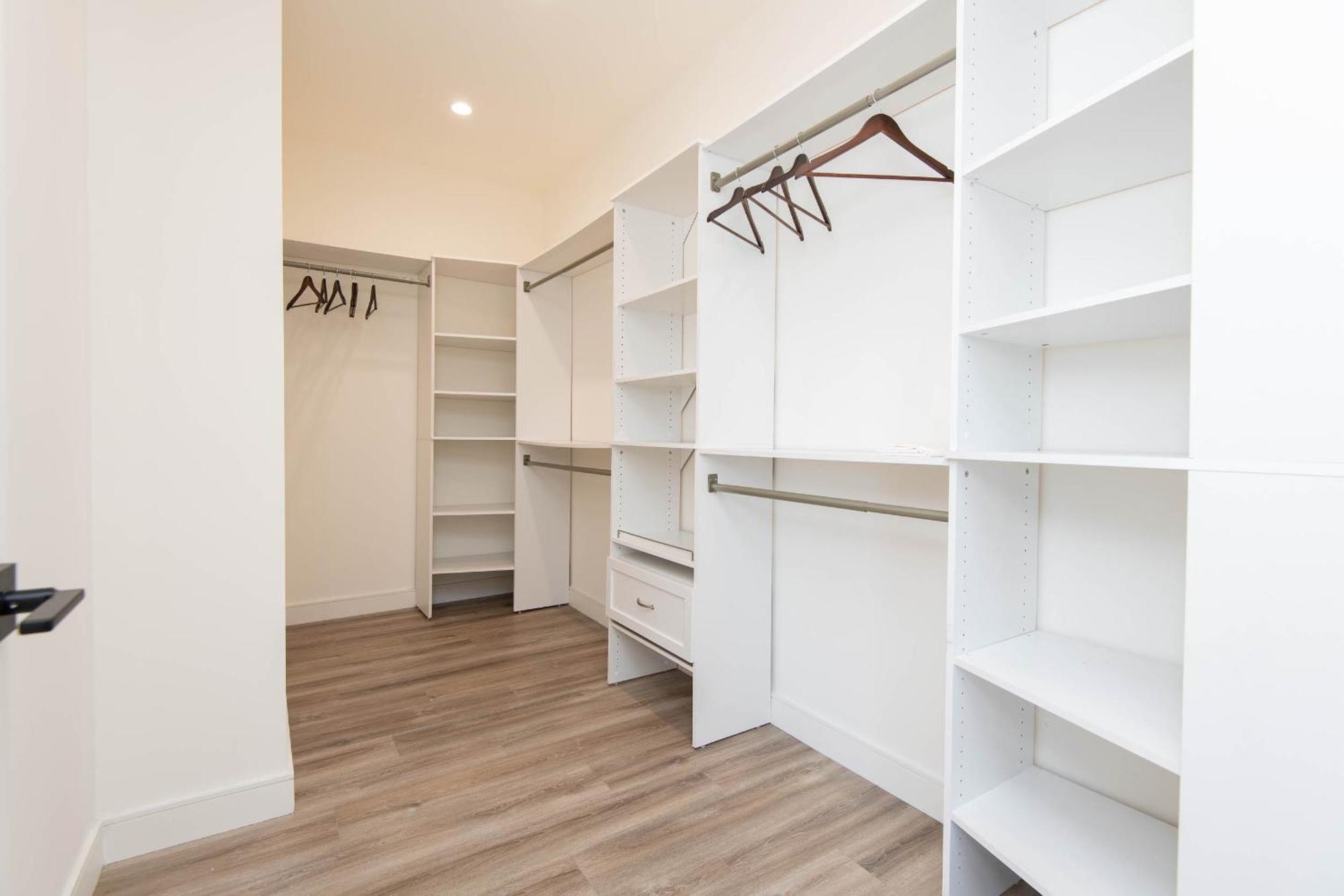 גלנדייל Regency Modern Apartments מראה חיצוני תמונה