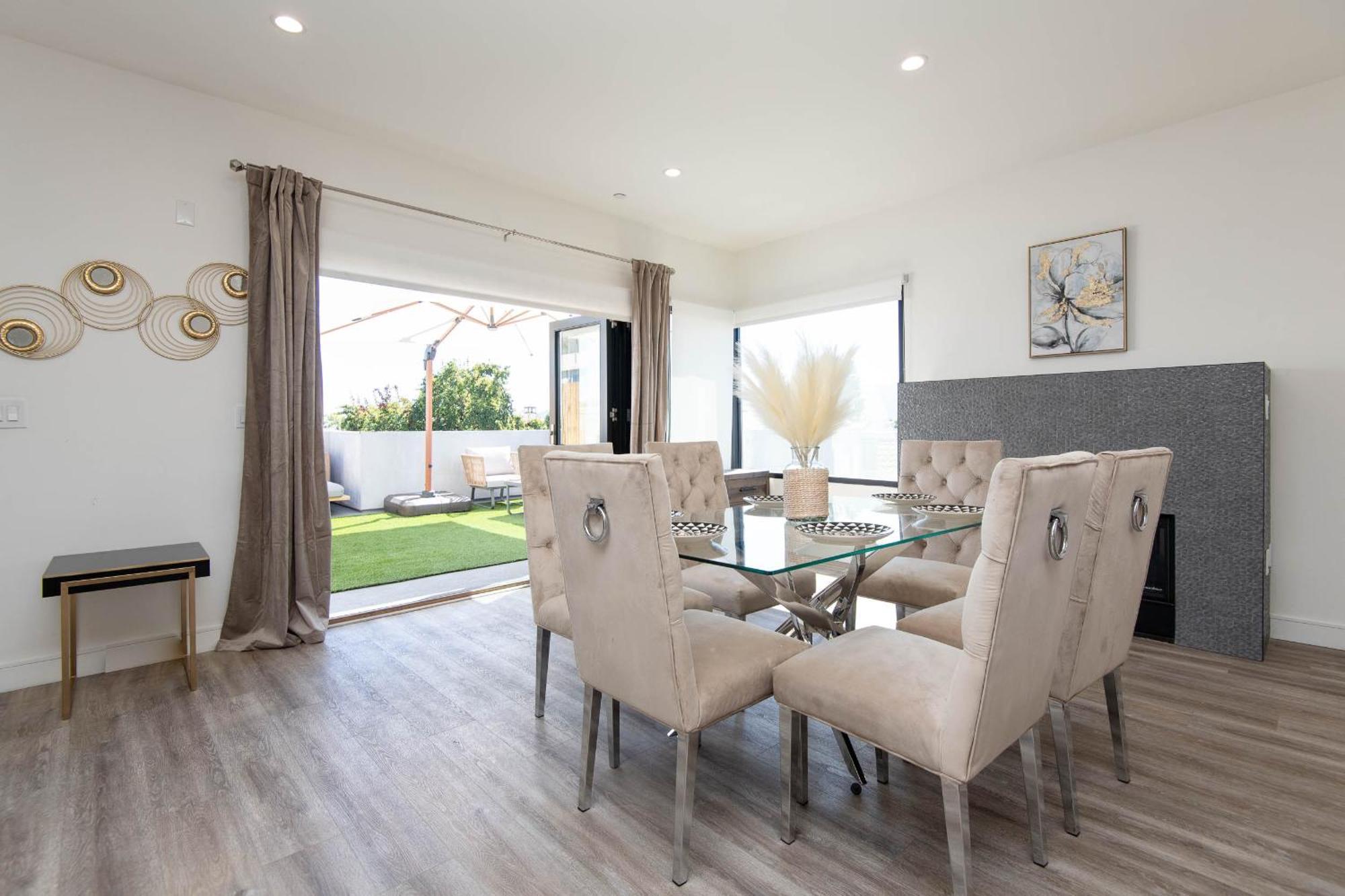 גלנדייל Regency Modern Apartments מראה חיצוני תמונה
